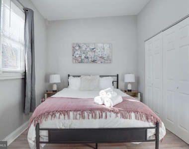 1255 Raum Street Ne - Photo Thumbnail 19