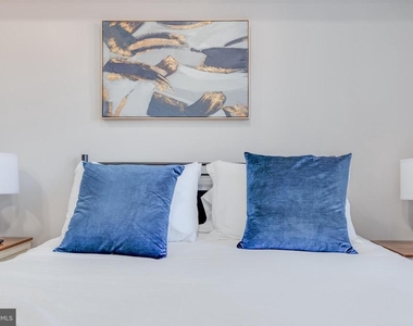 1255 Raum Street Ne - Photo Thumbnail 27