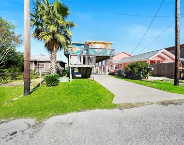 6120 Avenue Q 1/2 - Photo Thumbnail 17