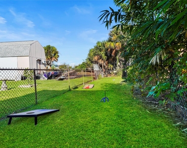 6120 Avenue Q 1/2 - Photo Thumbnail 26