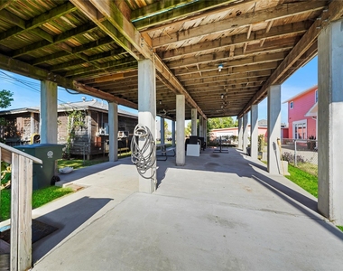 6120 Avenue Q 1/2 - Photo Thumbnail 23