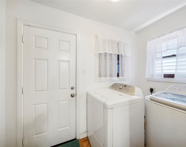 6120 Avenue Q 1/2 - Photo Thumbnail 18