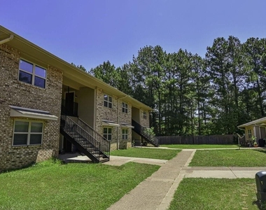 400 Pine Burr Lane - Photo Thumbnail 5
