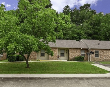 427 Martin St - Photo Thumbnail 1