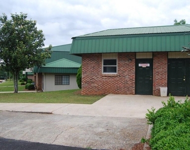103 Apache Dr - Photo Thumbnail 1