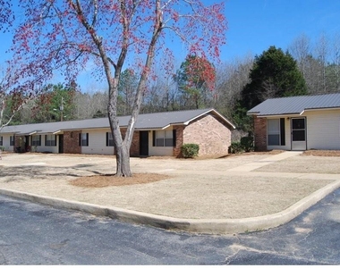 117 Homestead Dr - Photo Thumbnail 2