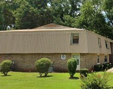 496 Perdue Place - Photo Thumbnail 5