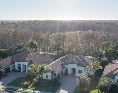 9569 Siracusa Court - Photo Thumbnail 32
