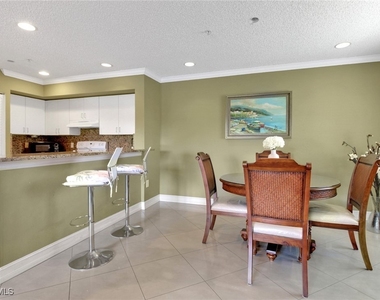 1195 Wildwood Lakes Boulevard - Photo Thumbnail 11