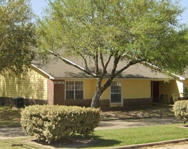 1803 Gray St - Photo Thumbnail 1