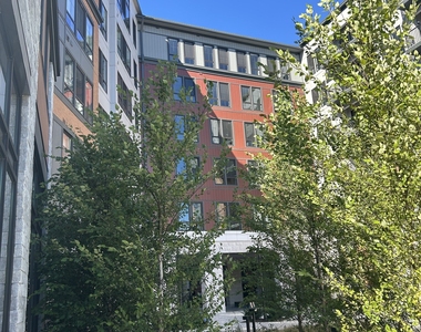 467 West Avenue - Photo Thumbnail 24