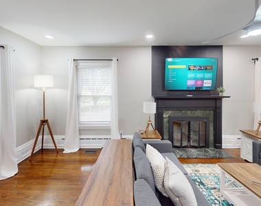 1114 Fayetteville Road Se - Photo Thumbnail 1