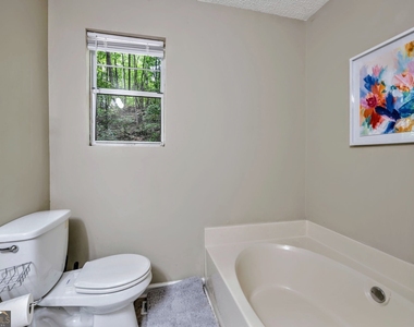 221 Remington Lane - Photo Thumbnail 11