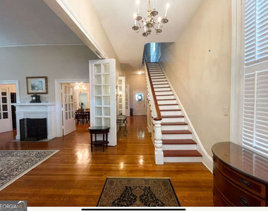 305 Orange Street - Photo Thumbnail 5
