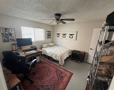 2714 Mccart Avenue - Photo Thumbnail 7