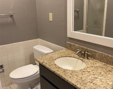 2714 Mccart Avenue - Photo Thumbnail 24