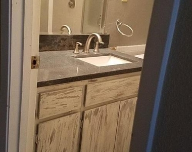 2714 Mccart Avenue - Photo Thumbnail 29
