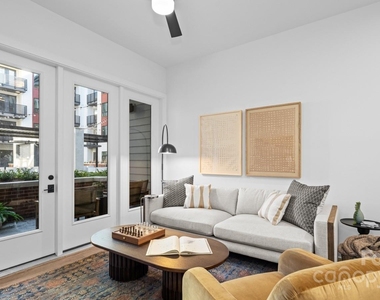 1711 Commonwealth Avenue - Photo Thumbnail 21