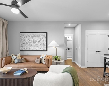 1711 Commonwealth Avenue - Photo Thumbnail 31