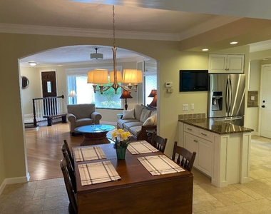 535 Flamevine Lane - Photo Thumbnail 2