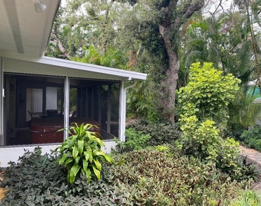 535 Flamevine Lane - Photo Thumbnail 34