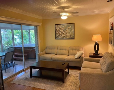 535 Flamevine Lane - Photo Thumbnail 16