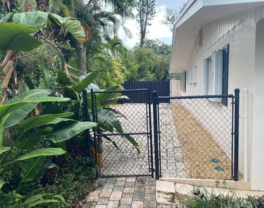 535 Flamevine Lane - Photo Thumbnail 32