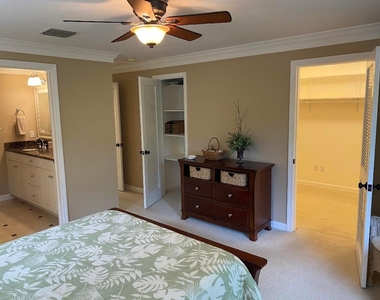 535 Flamevine Lane - Photo Thumbnail 19