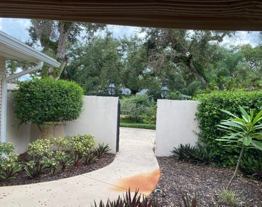 535 Flamevine Lane - Photo Thumbnail 29