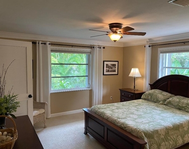 535 Flamevine Lane - Photo Thumbnail 18