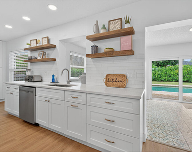 9627 Althea Way - Photo Thumbnail 11