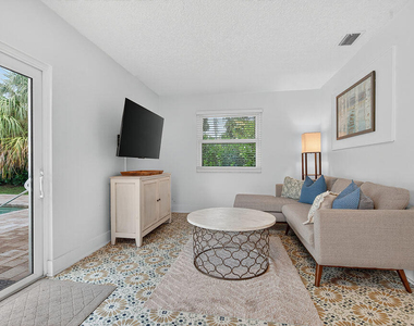 9627 Althea Way - Photo Thumbnail 13