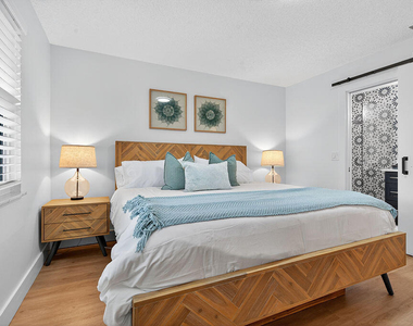 9627 Althea Way - Photo Thumbnail 16