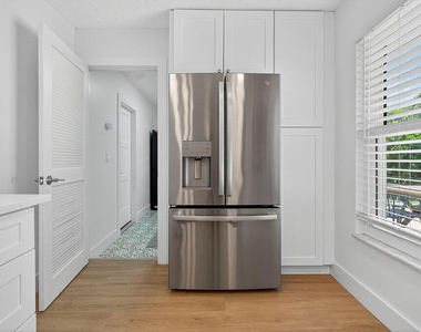 9627 Althea Way - Photo Thumbnail 12
