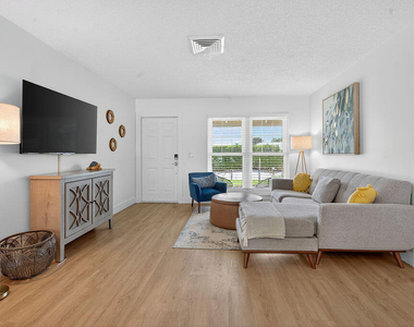 9627 Althea Way - Photo Thumbnail 6