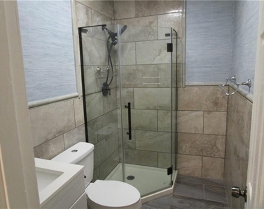 1235 Riverside Drive - Photo Thumbnail 22