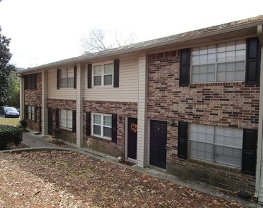 1235 Riverside Drive - Photo Thumbnail 2
