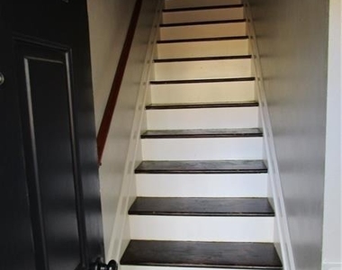 1235 Riverside Drive - Photo Thumbnail 18