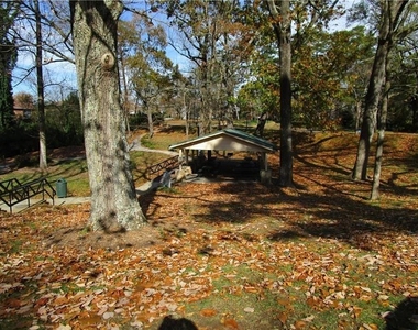 1235 Riverside Drive - Photo Thumbnail 36