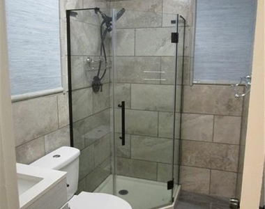 1235 Riverside Drive - Photo Thumbnail 23