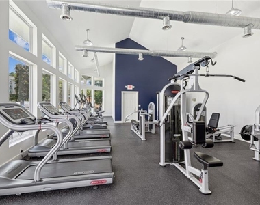 2350 Windward Lane - Photo Thumbnail 20