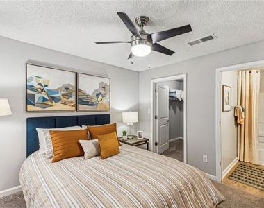 2350 Windward Lane - Photo Thumbnail 7