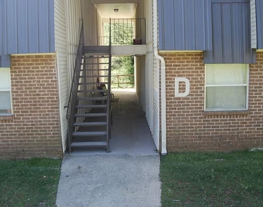 1130 Old Mount Carmel Rd - Photo Thumbnail 5