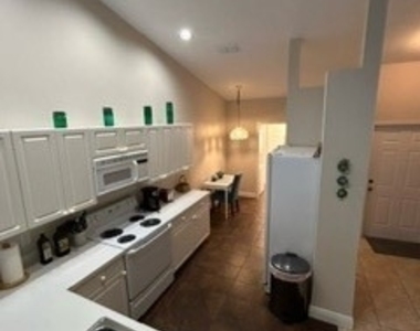 3685 Stone Way - Photo Thumbnail 1