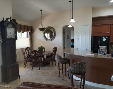12501 Fairmont Drive - Photo Thumbnail 5