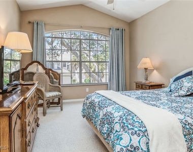 27080 Lake Harbor Court - Photo Thumbnail 11
