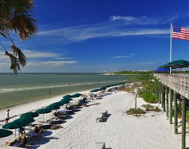 4875 Pelican Colony Boulevard - Photo Thumbnail 20