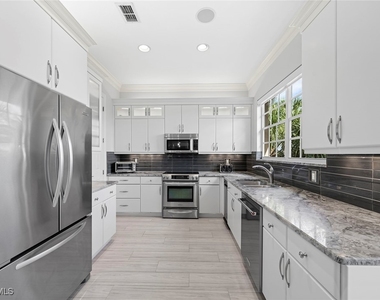26871 Wyndhurst Court - Photo Thumbnail 9
