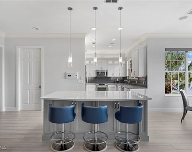 26871 Wyndhurst Court - Photo Thumbnail 11