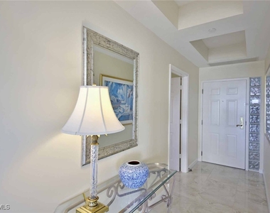 4255 Gulf Shore Boulevard N - Photo Thumbnail 1